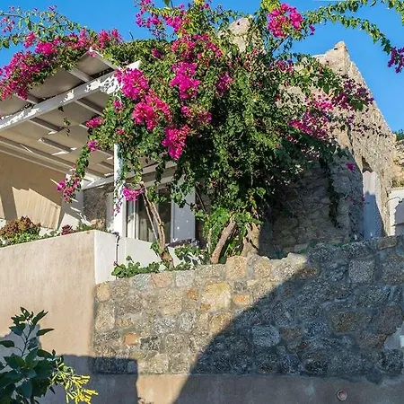 Super Rockies Super Paradise Beach (Mykonos)