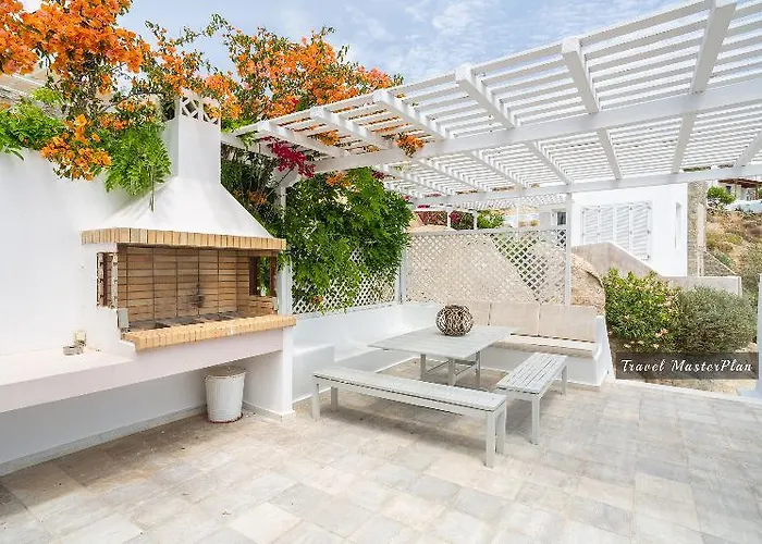 Ξενοδοχείο Super Rockies 4*